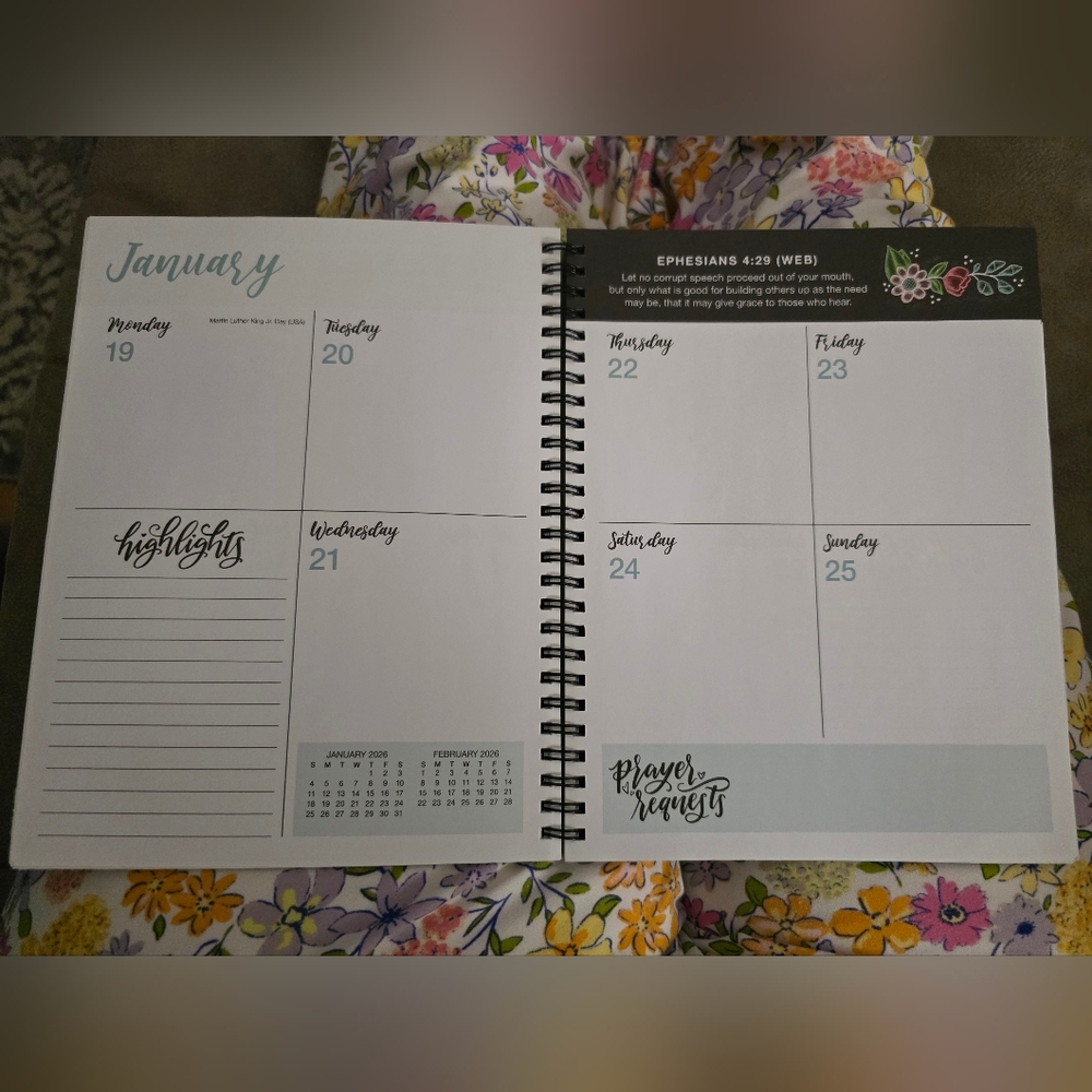 Prayer Journal For Women 2026 Planner - Picture 11 of 16